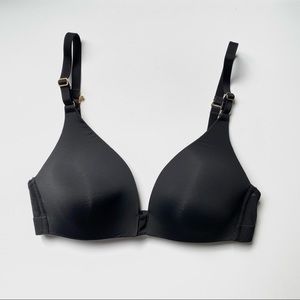 Lively The Flex No-Wire Bra in Jet Black Size Medium Mesh Details
